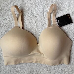 NWT Truekind Seamless Nude T-Shirt Bra - Comfortable Everyday Support Size Large
